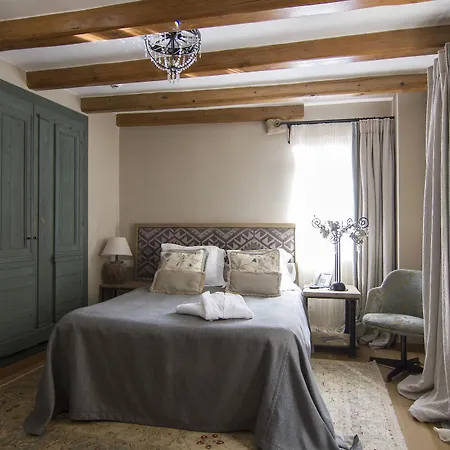 فندق Boutique Casa Granados 4*