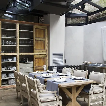 فندق Boutique Casa Granados 4*